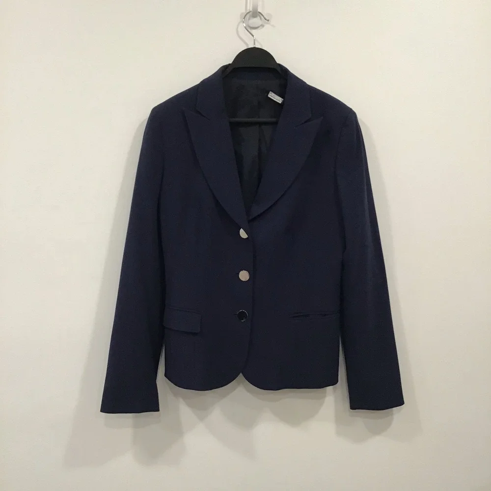 Tahari Blazer Womens Size M Navy Blue Tailored 3-Button Professional Jacket - Picture 4 of 14
